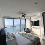 Ocean Front Condo Suites - 5 Stars View