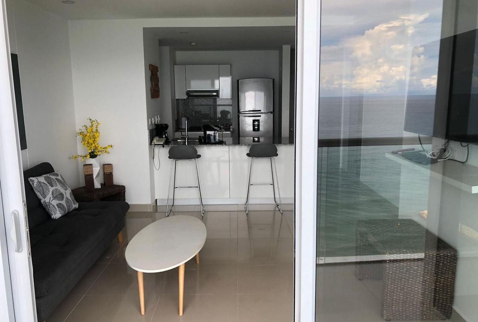 Ocean Front - 5 Stars View *