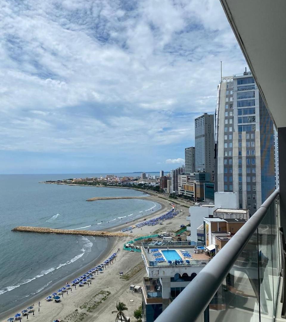 Ocean Front - 5 Stars View Apartamento *