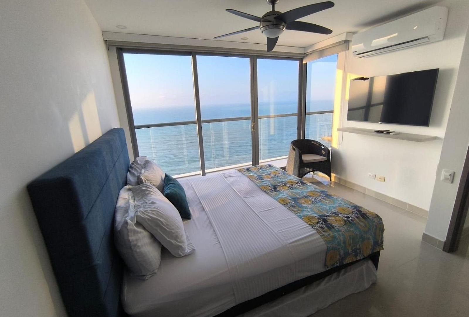 Ocean Front - 5 Stars View