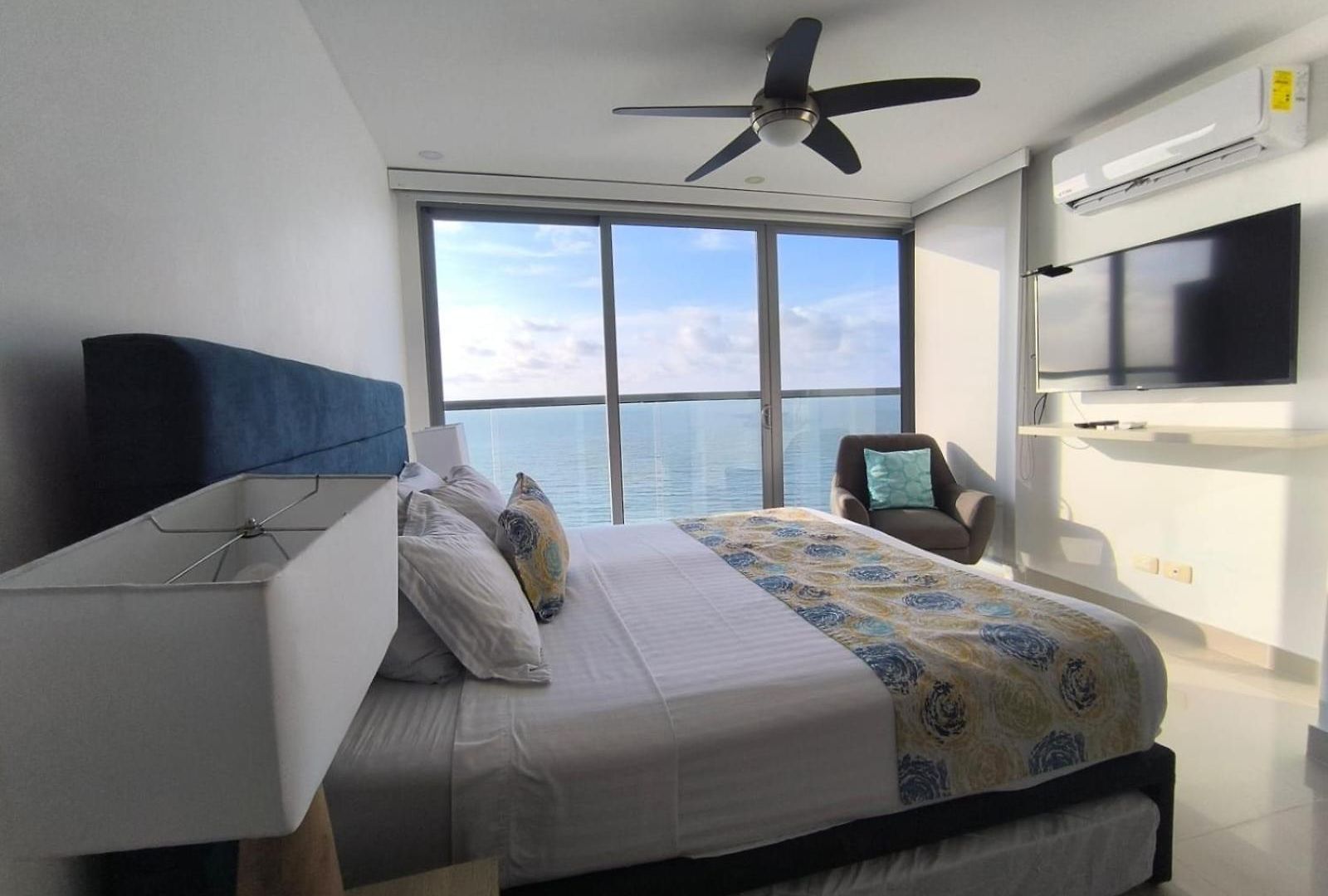 Ocean Front - 5 Stars View