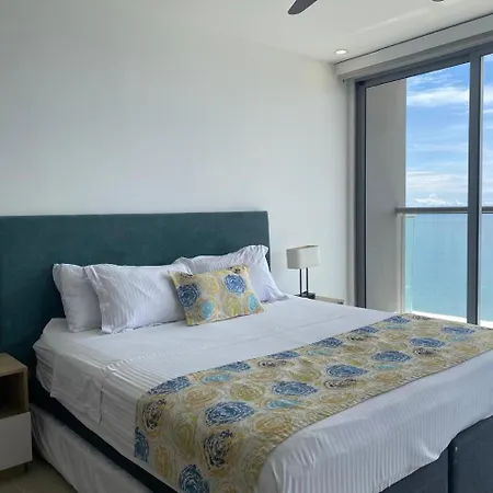 Ocean Front - 5 Stars View Apartamento *