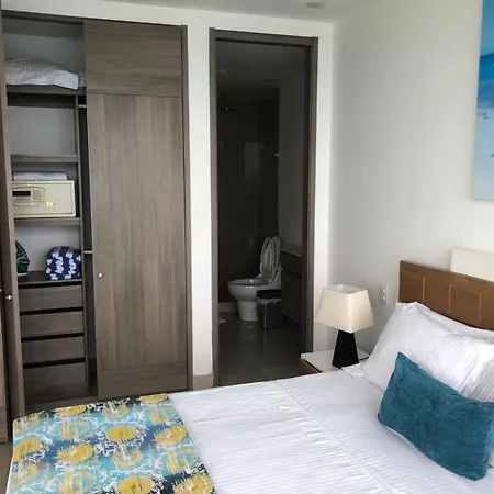Ocean Front - 5 Stars View Apartamento