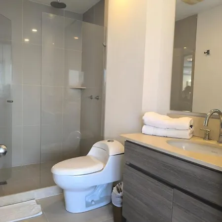 Ocean Front - 5 Stars View Apartamento *