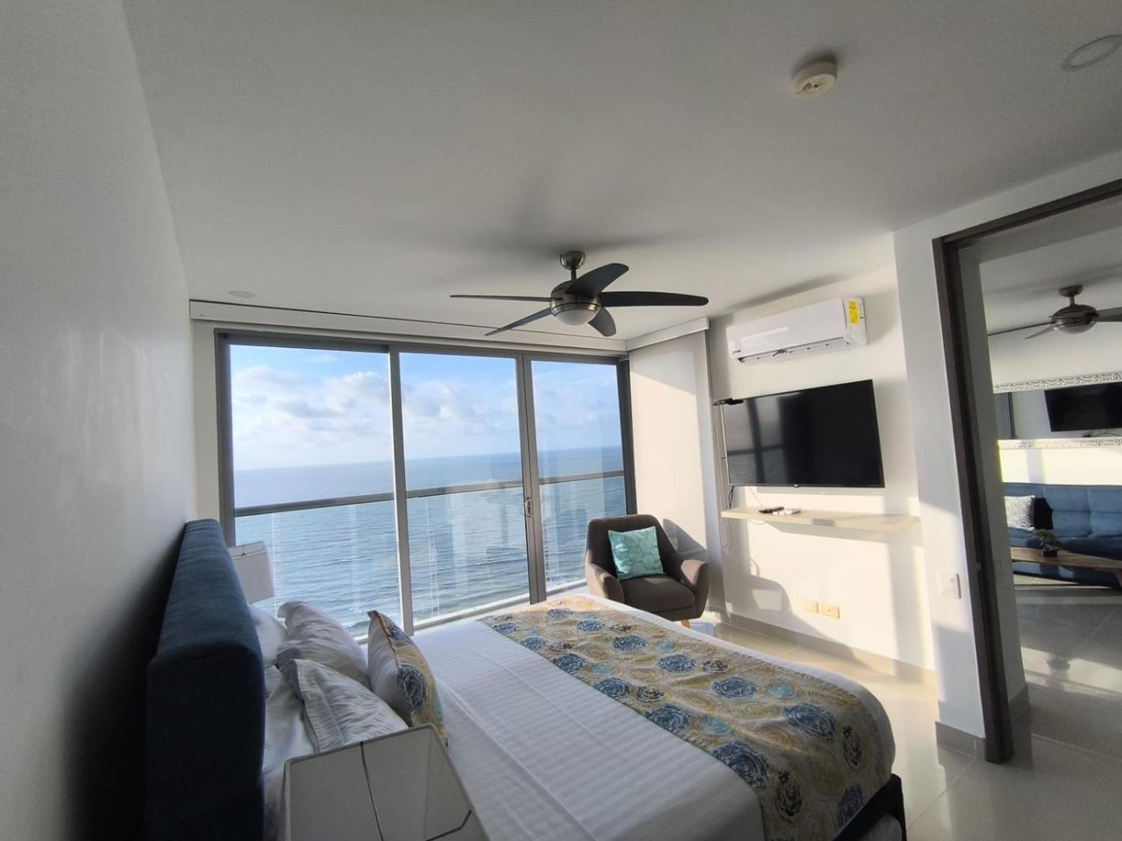 Ocean Front - 5 Stars View *
