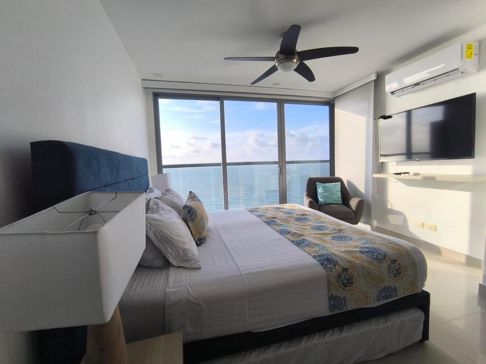 Ocean Front - 5 Stars View